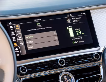 Interior 2022–pr. Bentley Flying Spur Hybrid [North America] '2022–pr.
