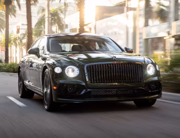 2022–pr. Bentley Flying Spur Hybrid [North America] '2022–pr.