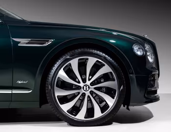 Bentley Flying Spur Hybrid [Malaysia] '2022–pr.