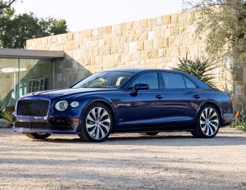 2022–pr. Bentley Flying Spur Hybrid [North America] '2022–pr.
