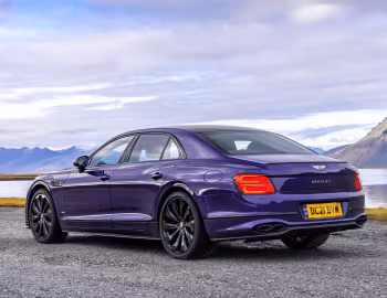 Bentley Flying Spur Hybrid [UK-spec] '2021–pr.