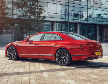 Bentley Flying Spur V8 [UK-spec] '2020–24