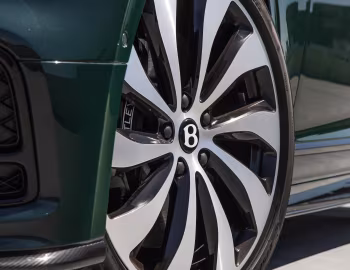 Bentley Flying Spur V8 [Worldwide] '2020–pr.