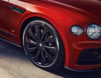 Bentley Flying Spur V8 [UK-spec] '2020–24