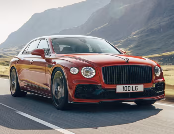 Bentley Flying Spur V8 [UK-spec] '2020–24
