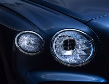 Bentley Flying Spur V8 "First Edition" [Malaysia] '2021