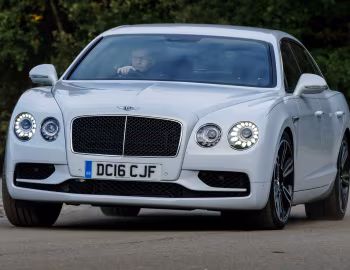 Bentley Flying Spur V8 S [UK-spec] '2016–19