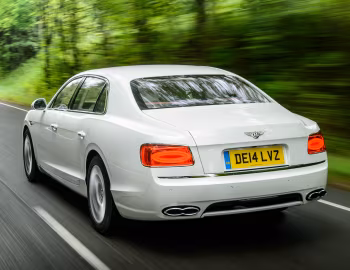Bentley Flying Spur V8 [UK-spec] '2014–19