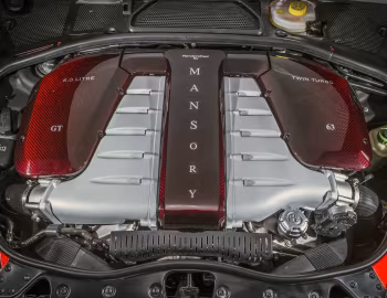Sob o capô Mansory Bentley Continental GT Sanguis '2013