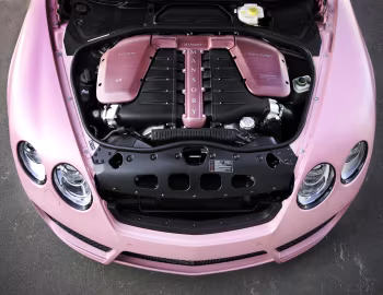 Sob o capô Mansory Bentley Continental GT Vitesse Rosé '2009