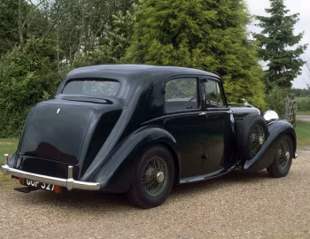 Bentley Mark V Saloon by Park Ward (B18AW) '1939