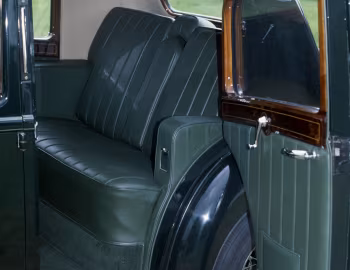 Interior Bentley Mark V Saloon by Park Ward (B18AW) '1939