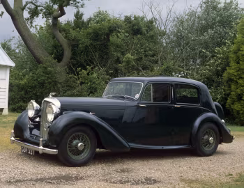 Bentley Mark V Saloon by Park Ward (B18AW) '1939