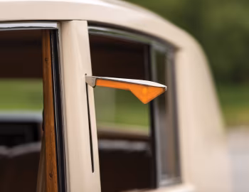 Bentley Mark VI Saloon by Freestone & Webb (3038) '1948–49