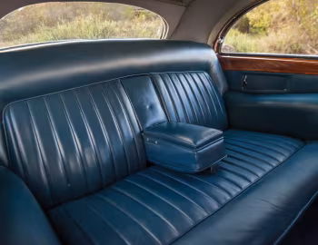 Interior Bentley Mark VI two-door Saloon by James Young (B495CD) '1948
