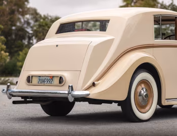 Bentley Mark VI Saloon by Freestone & Webb (3038) '1948–49