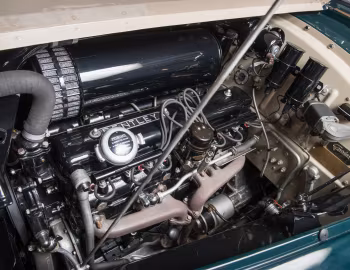 Sob o capô Bentley Mark VI Cabriolet Conversion (B148MD) '1953