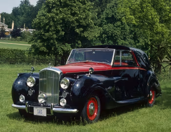 Bentley Mark VI Sedanca Coupe (B320LFV) '1949