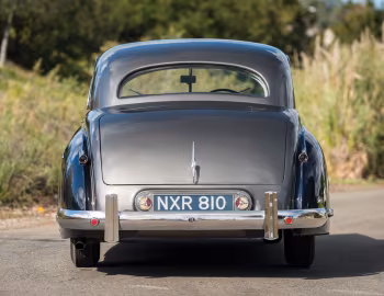 Bentley Mark VI two-door Saloon by James Young (B495CD) '1948