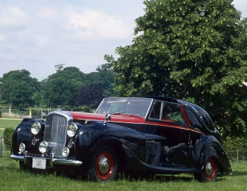 Bentley Mark VI Sedanca Coupe (B320LFV) '1949