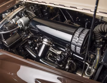Sob o capô Bentley Mark VI Drophead Coupe by Franay (B26BH) '1947