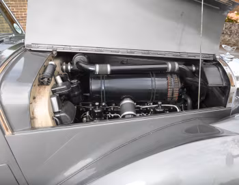 Sob o capô 1952 Bentley Mark VI Saloon [RHD] (B40PV) '1952
