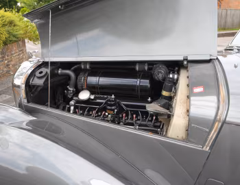 Sob o capô 1952 Bentley Mark VI Saloon [RHD] (B40PV) '1952