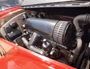 Sob o capô Bentley Mark VI Sports Saloon (C11) '1947–50