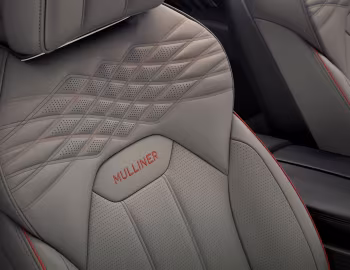 Interior Bentley Bentayga EWB Mulliner [Worldwide] '2023–pr.