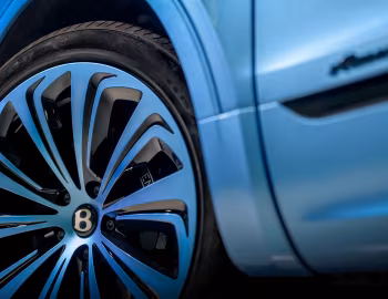2024 Bentley Bentayga EWB Azure "One of One for the Peck's" by Mulliner [North America] '2024