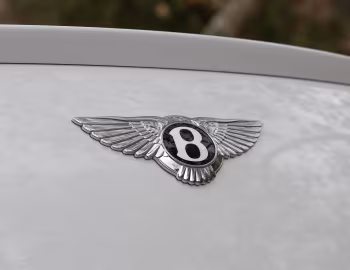 Logotipo Bentley Continental Supersports ISR Mulliner Package Convertible [North America] '2011