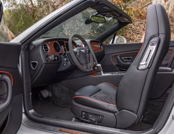 Interior Bentley Continental Supersports ISR Mulliner Package Convertible [North America] '2011
