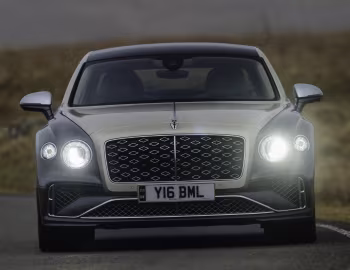 Bentley Flying Spur Mulliner [UK-spec] '2024–pr.