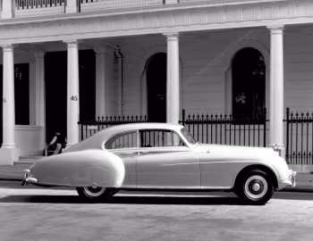 Bentley R-Type Continental Sports Saloon by Mulliner MT [RHD] '1952–55