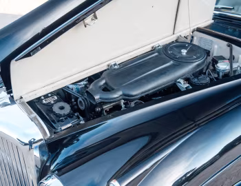 Sous la capuche 1961 Bentley S2 Continental Flying Spur [LHD] (BC22LAR)