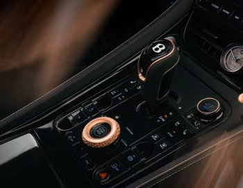 Interior Bentley "The Black Rose" Batur '2025