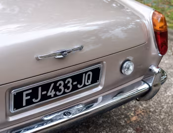 Bentley T Type Mulliner Park Ward Coupe [LHD] '1966–71