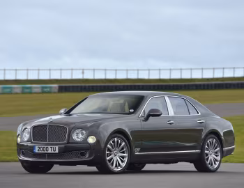 Bentley Mulsanne Mulliner Driving Spec [UK-spec] '2012–16