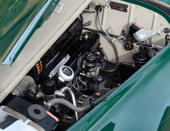 Bajo el capó 1956 Bentley S Type Saloon [RHD] (B456AN)