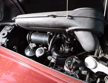 Sob o capô 1963–66 Bentley S3 Continental Fixedhead Coupe [RHD] '1962–66