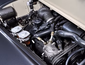 Sob o capô 1963–65 Bentley S3 Saloon [LHD] '1962–65
