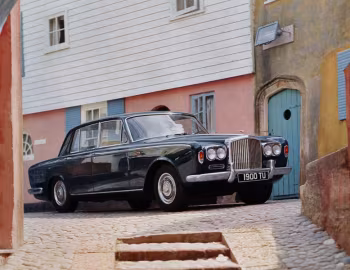 Bentley T Type four-door saloon [RHD] '1965–77