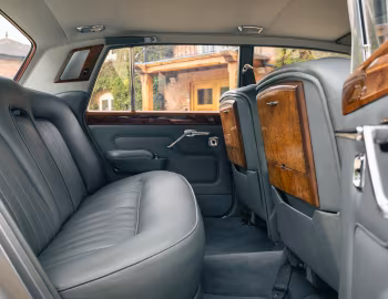 Intérieur 1966 Bentley T Type four-door saloon [RHD] (SBH1001) '1965