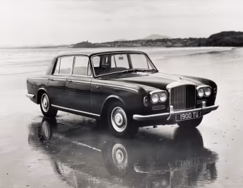 Bentley T Type four-door saloon [RHD] '1965–77