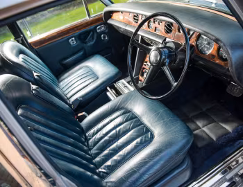 Interior Bentley T Type four-door saloon [RHD] (SBH21042) '1975