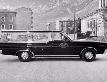 Dodge 3700 Fúnebre por Bergadana '1977