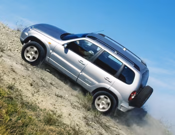Chevrolet Niva GLS / GLC (212300-55) '04.2009–06.2020