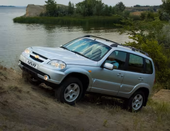 Chevrolet Niva GLS / GLC (212300-55) '04.2009–06.2020