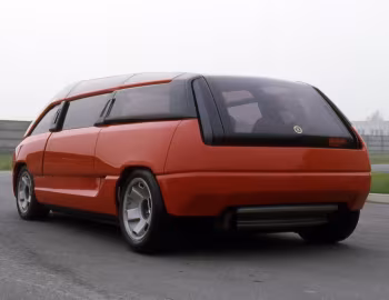 Bertone Genesis '04.1988