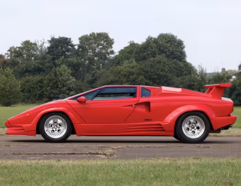 Lamborghini Countach "25 Anniversary" with option "Rear Wing" [Worldwide] '09.1988–01.1990